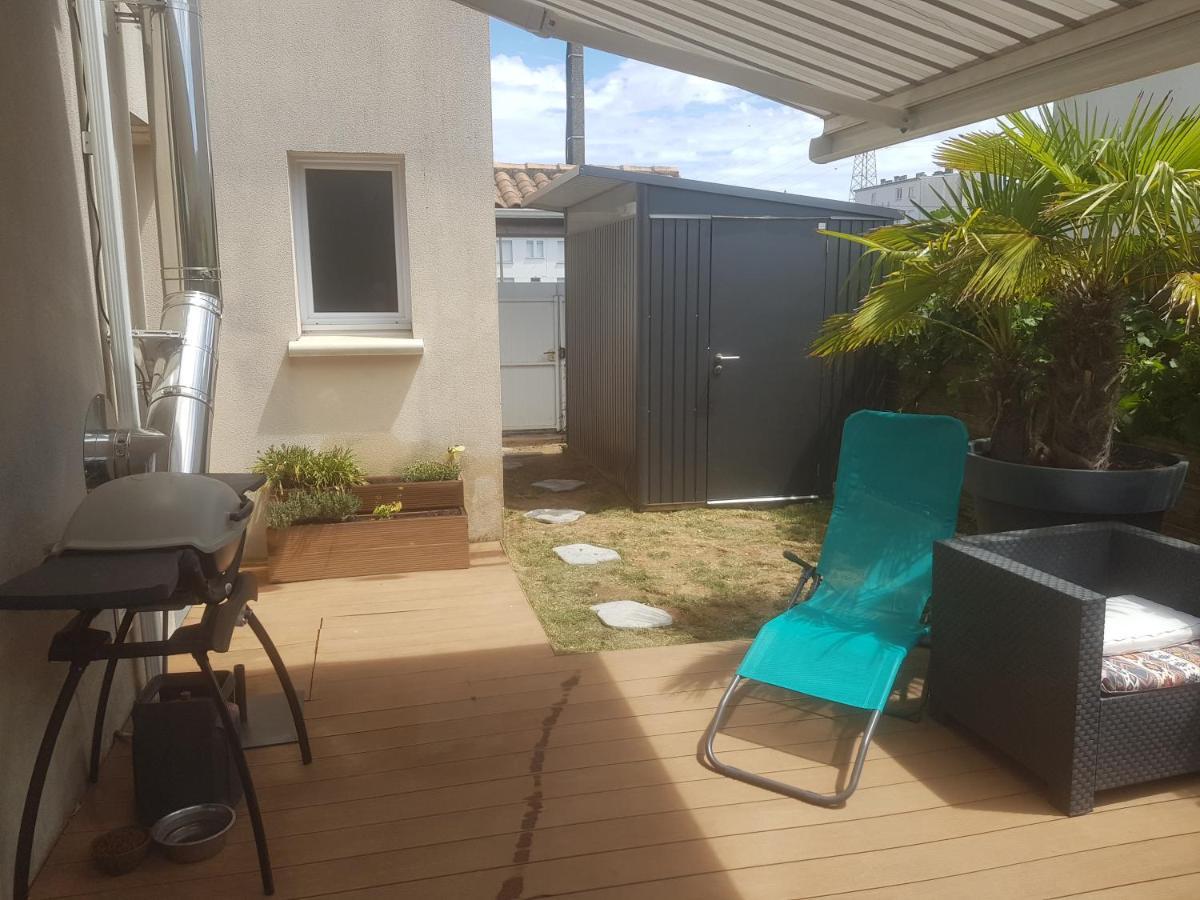 Joli Appartement 50 M2 Classe 3 Etoiles Avec Terrasse Et Jardin La Rochelle  Exterior foto