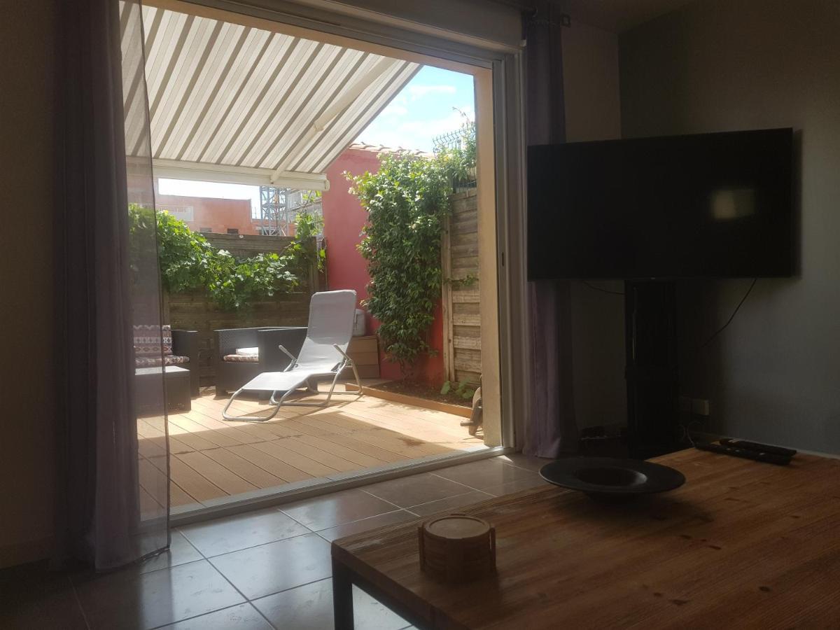 Joli Appartement 50 M2 Classe 3 Etoiles Avec Terrasse Et Jardin La Rochelle  Exterior foto