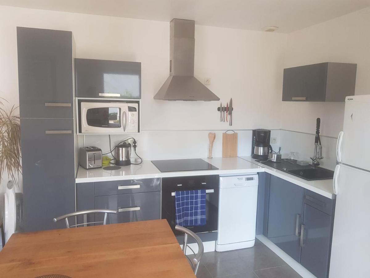 Joli Appartement 50 M2 Classe 3 Etoiles Avec Terrasse Et Jardin La Rochelle  Exterior foto