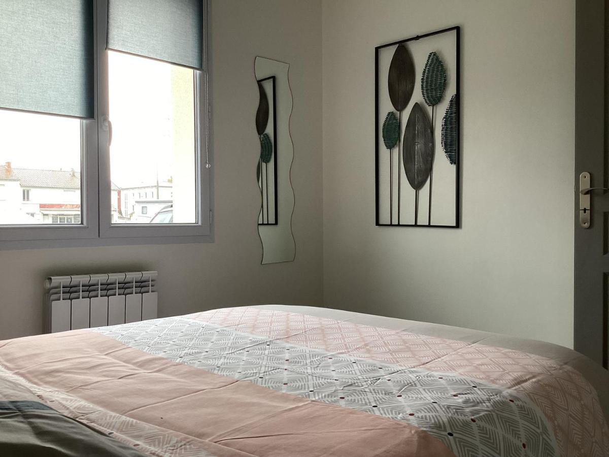 Joli Appartement 50 M2 Classe 3 Etoiles Avec Terrasse Et Jardin La Rochelle  Exterior foto