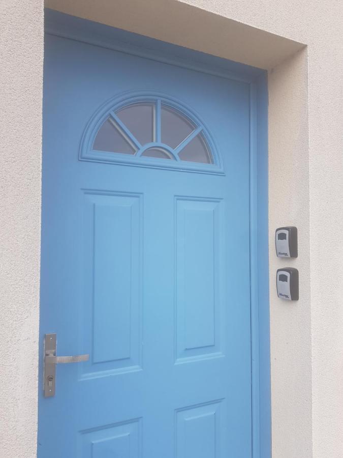 Joli Appartement 50 M2 Classe 3 Etoiles Avec Terrasse Et Jardin La Rochelle  Exterior foto